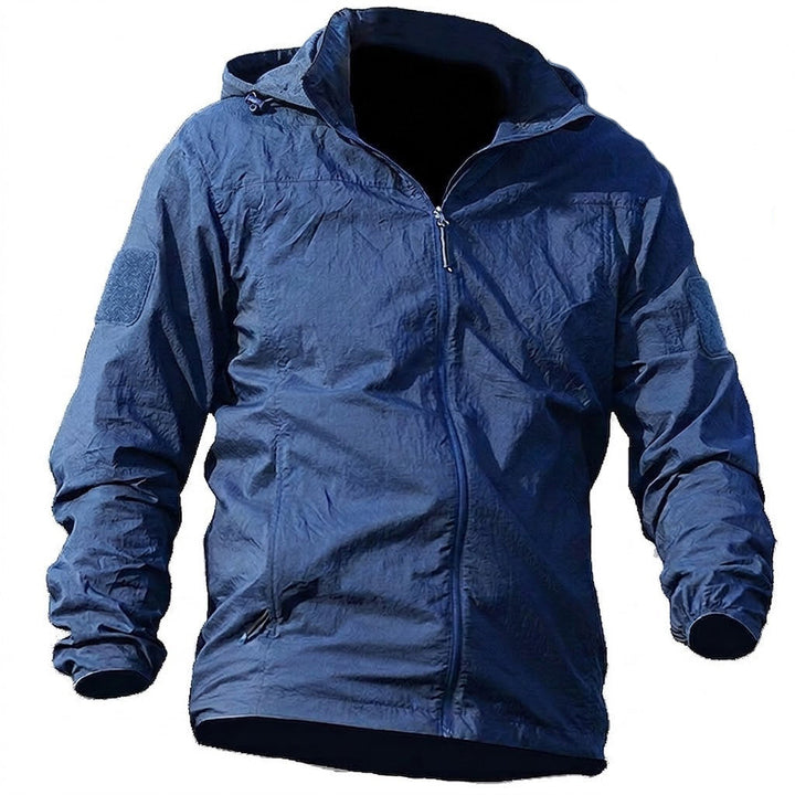 Leichte Outdoor-Jacke mit Kapuze – UPF 50+ &amp; Windschutz
