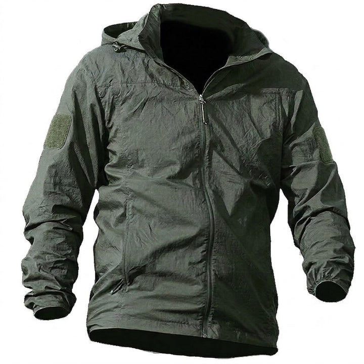 Leichte Outdoor-Jacke mit Kapuze – UPF 50+ &amp; Windschutz