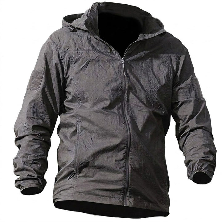 Leichte Outdoor-Jacke mit Kapuze – UPF 50+ &amp; Windschutz